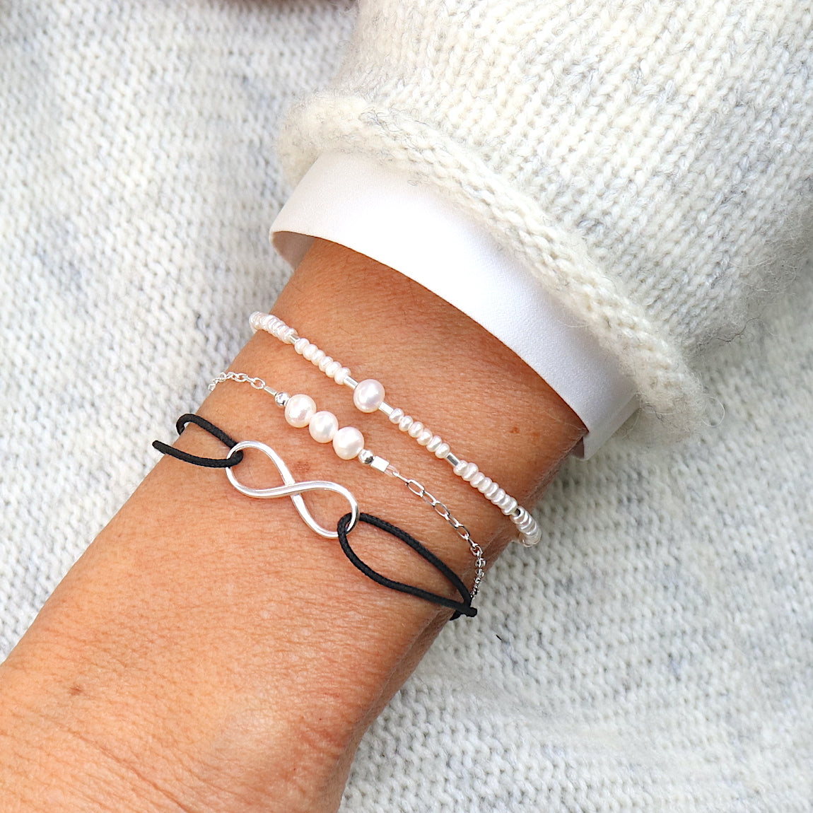 Bracelet femme cordon avec un infini en argent massif, bracelet d'amitié