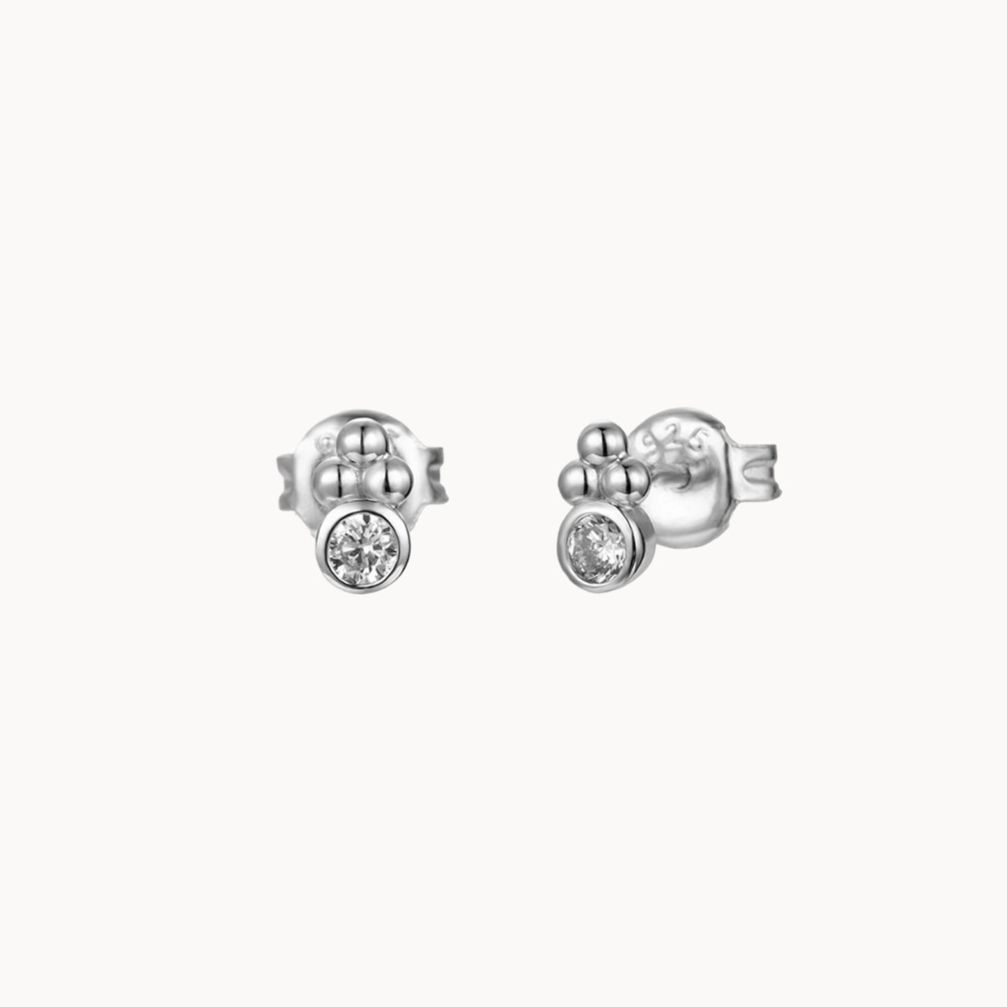 Puces d'oreilles trois boules et zircon femme doré ou argent