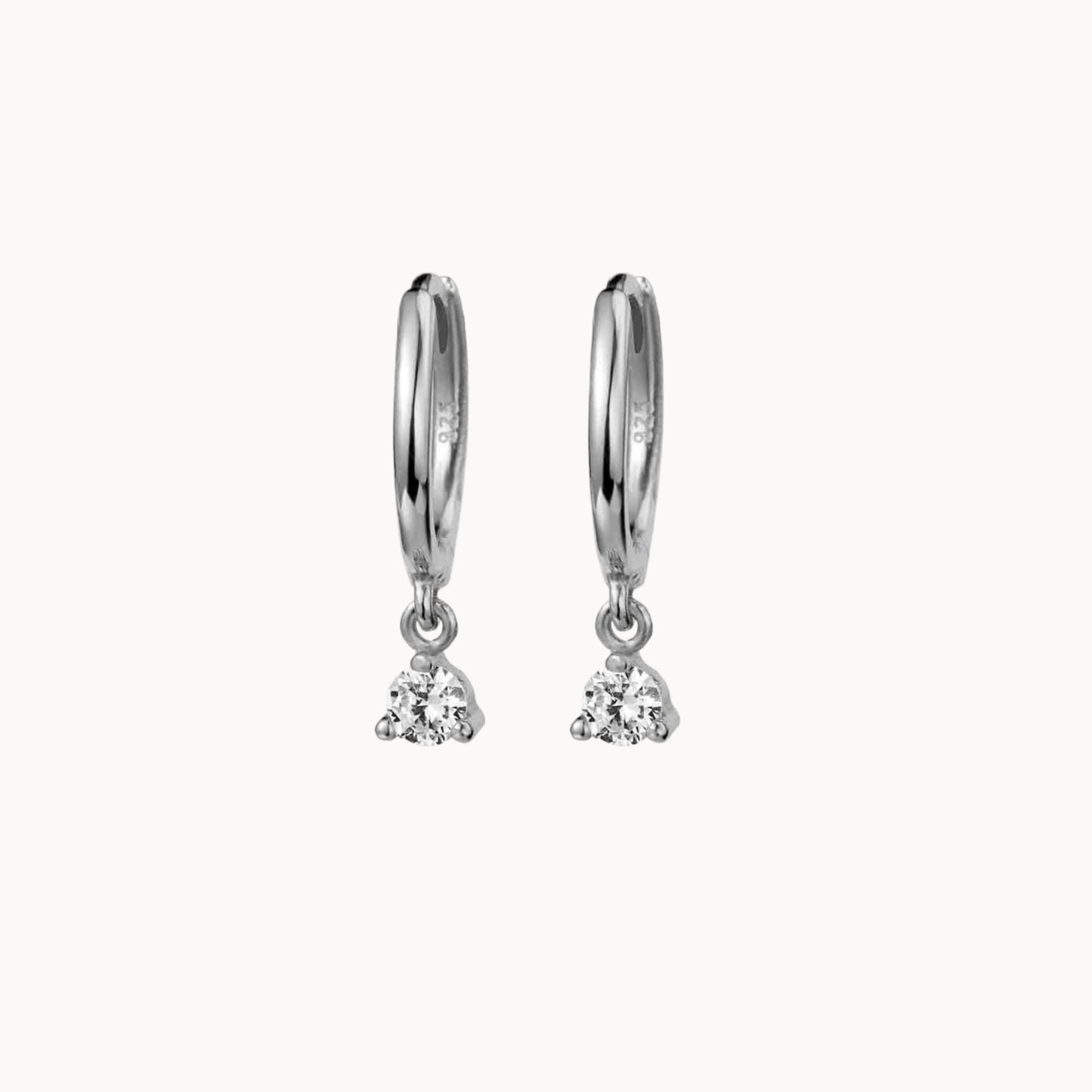 Boucles d'oreilles créoles femme avec zircons en argent ou doré