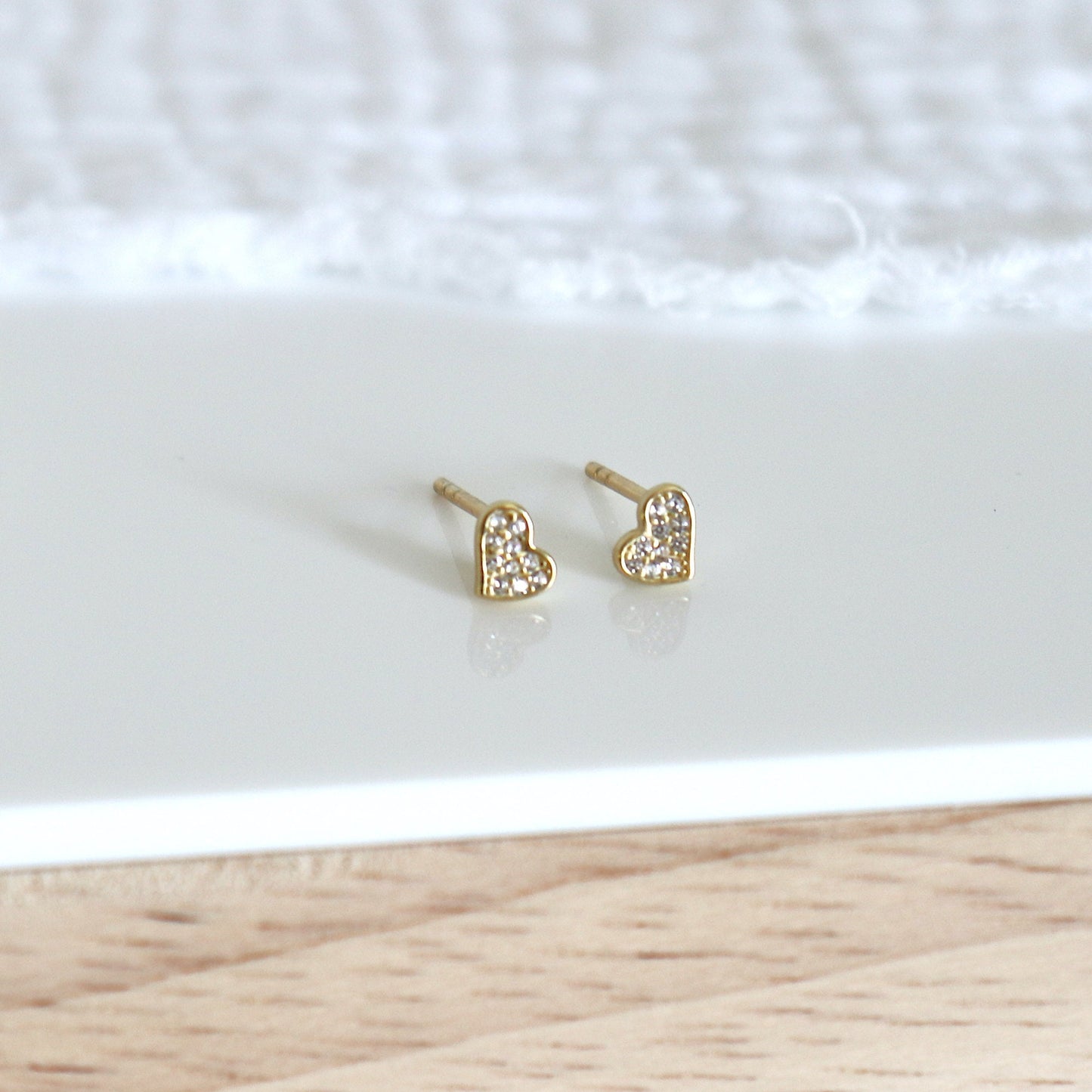 Puces coeur avec mini zircons,mini clous d'oreilles femme minimaliste argent ou doré