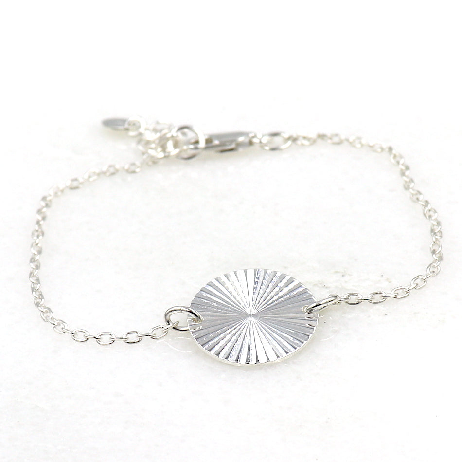 Bracelet médaille striée sur chaine en argent 925 pour femme