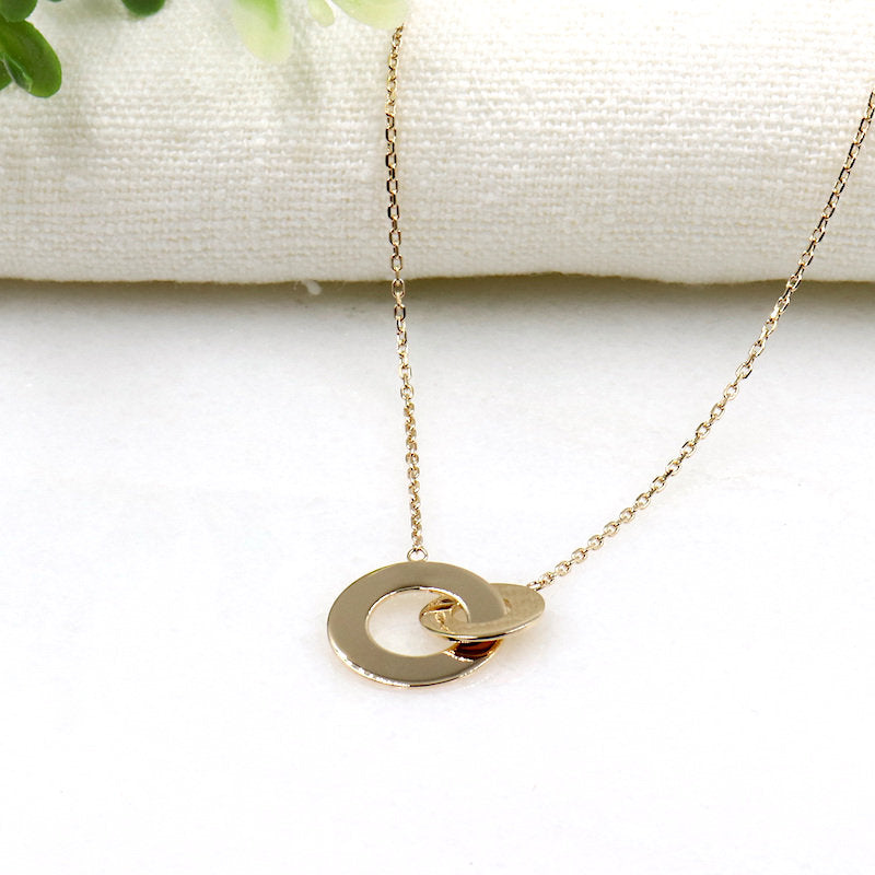 Collier anneaux entrelacés plaqué or pour femme - unbijouforyou