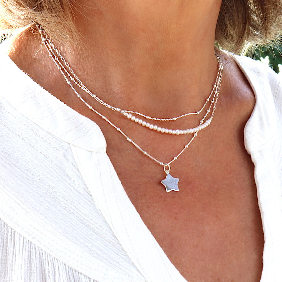 Ras de cou perles d'eau douce sur chaine argent,collier femme