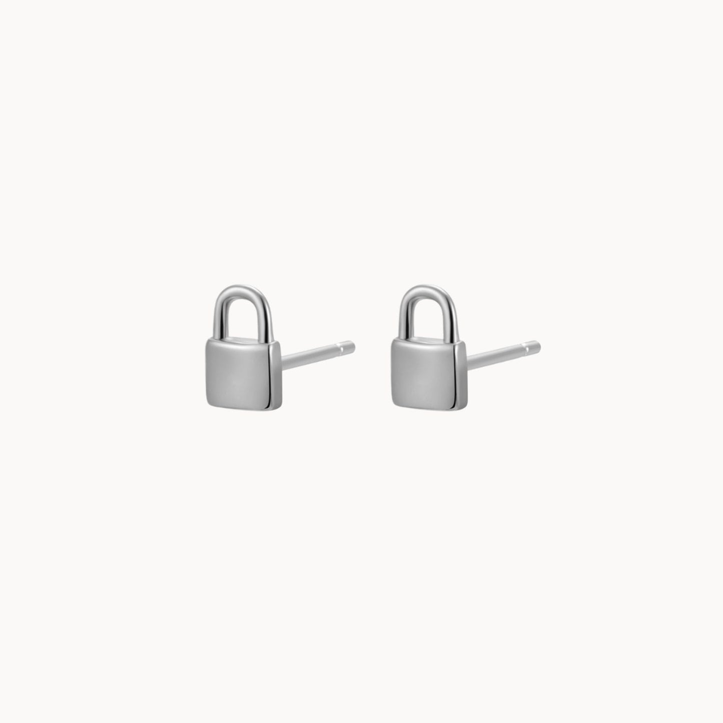 Puces d'oreilles femme motif cadenas doré ou argent