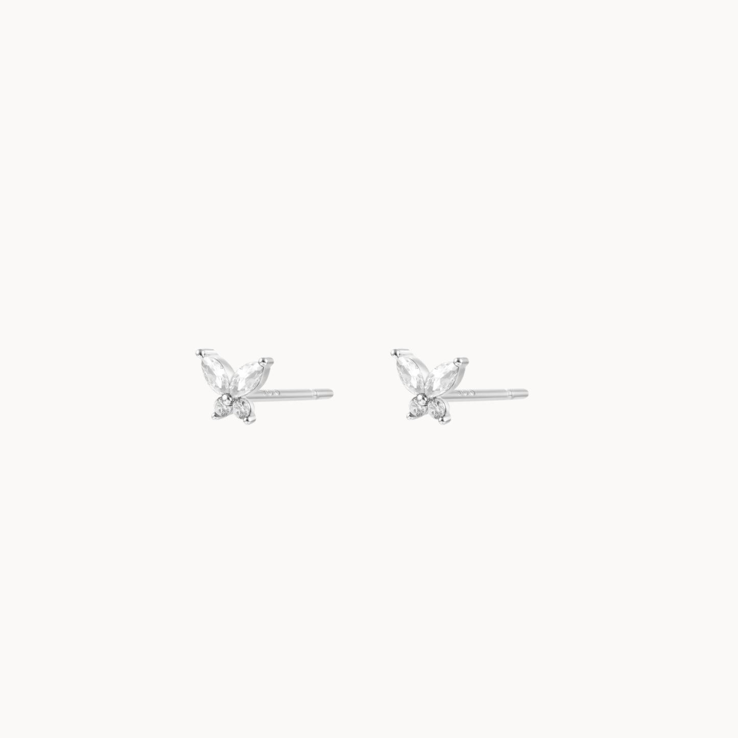 Puces d'oreilles forme papillon avec zircons pour femme doré ou argent