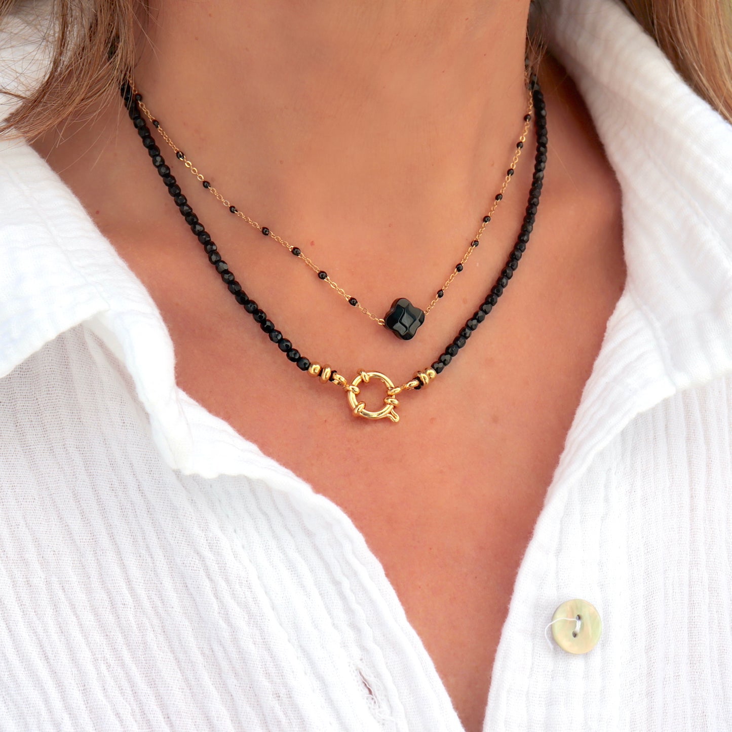 collier acier inoxydable perles fermoir bouée et perles noires