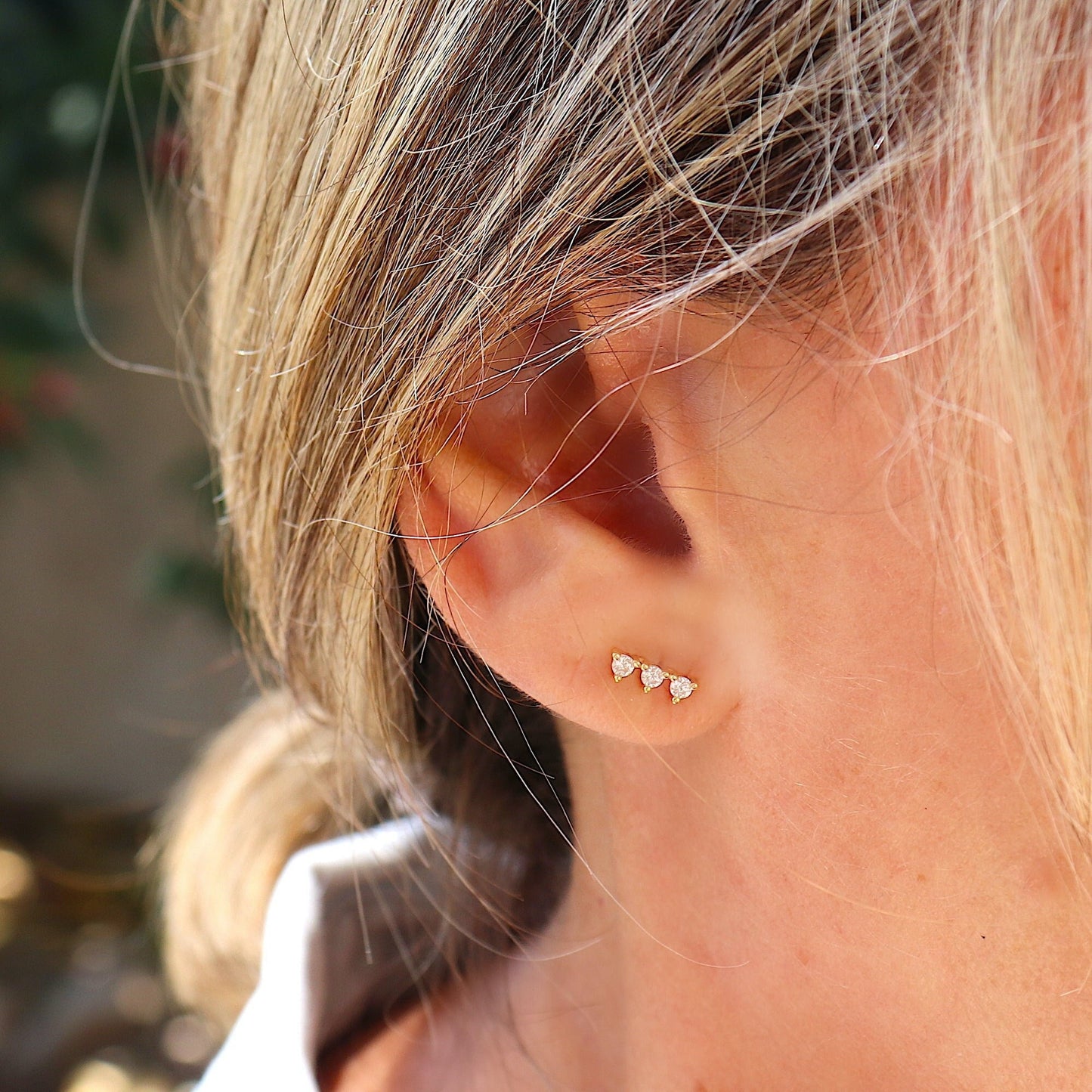 Puces d'oreilles trois zircons femme argent ou doré