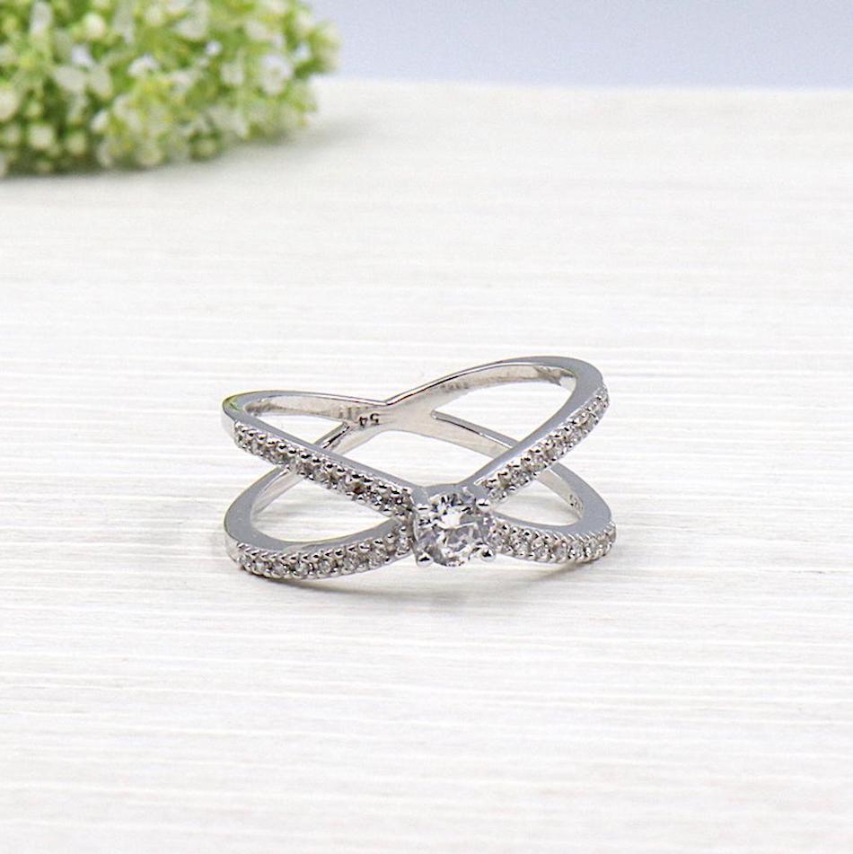 Bague argent femme et solitaire zircon