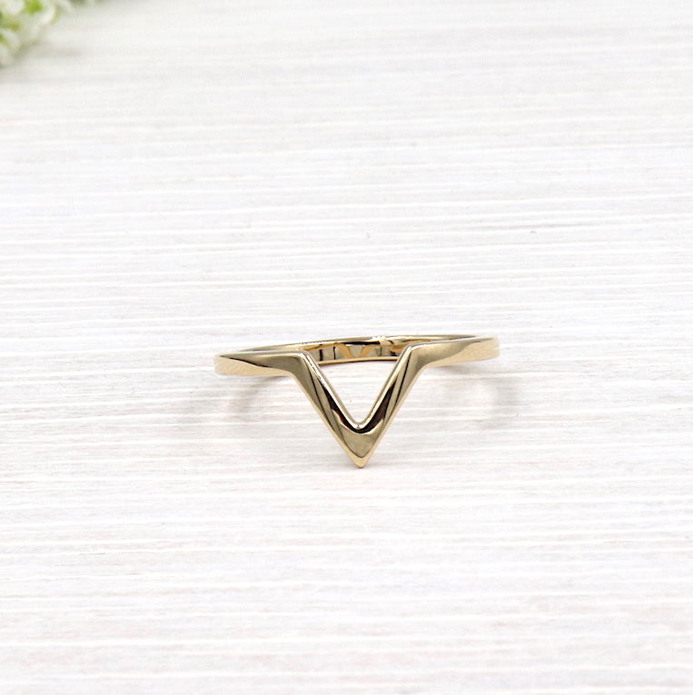 bague plaqué or v pour femme - unbijouforyou