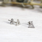 Boucles d'oreilles femme modéle triangle en argent 925 recouvert de zircons - unbijouforyou