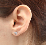 Boucles d'oreilles femme modéle triangle en argent 925 recouvert de zircons - unbijouforyou